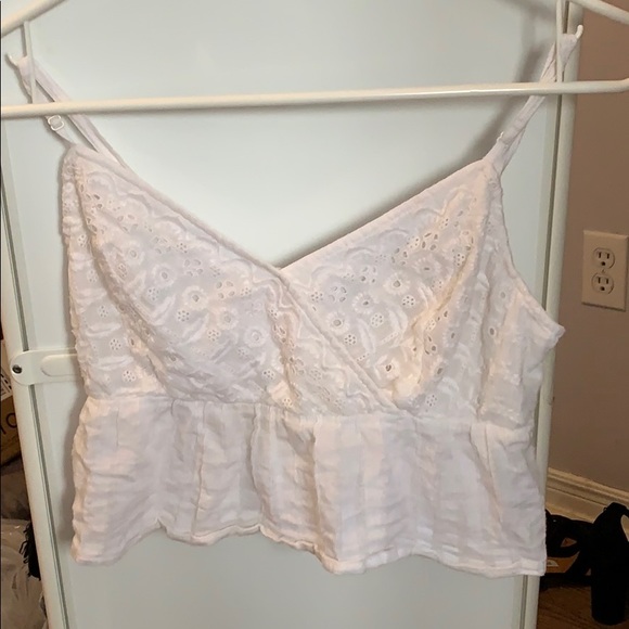 White lace cropped tank - Picture 1 of 2